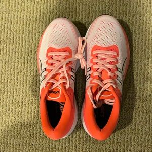 Brand New Asics Gel Kayano 27s (Women’s size 7)